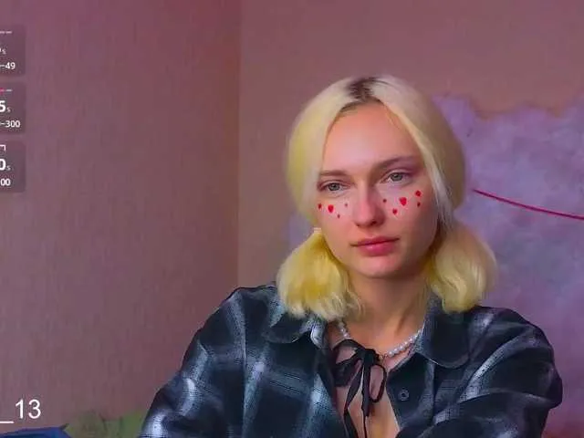 xunybany free chat on liveonude Image 2