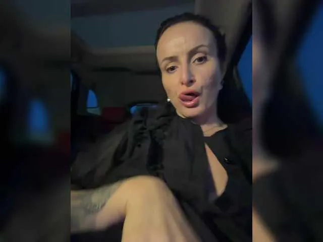 milabunny_ free chat on liveonude Image 14