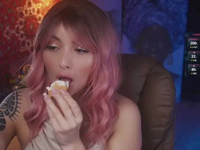 lisagrand free chat on liveonude Image 3