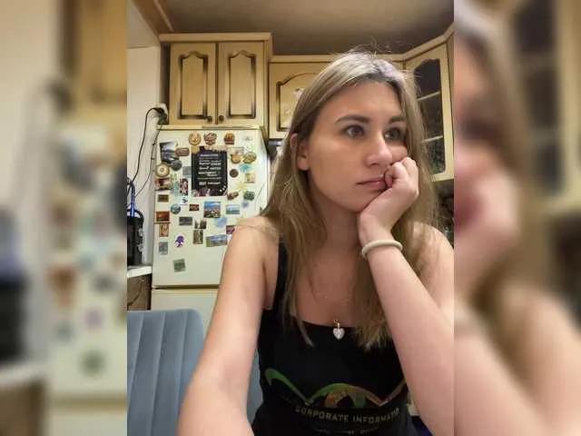 BELBIG free chat on liveonude Image 16