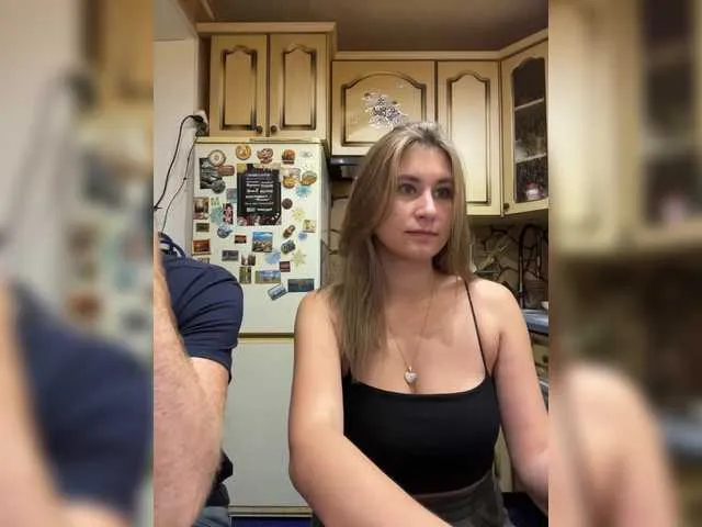 BELBIG free chat on liveonude Image 5