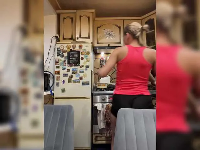 BELBIG free chat on liveonude Image 8