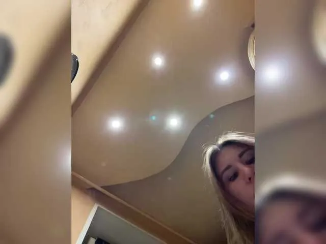 BELBIG free chat on liveonude Image 9