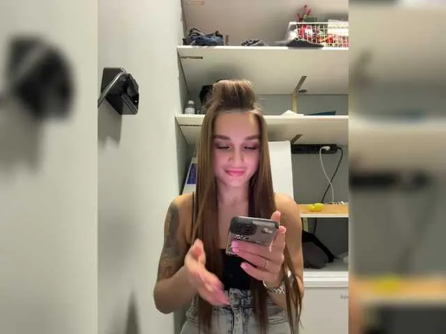 -INDICA- free chat on liveonude