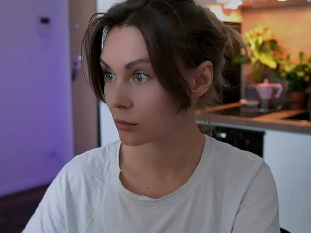 Victoria0486 free chat on liveonude Image 2