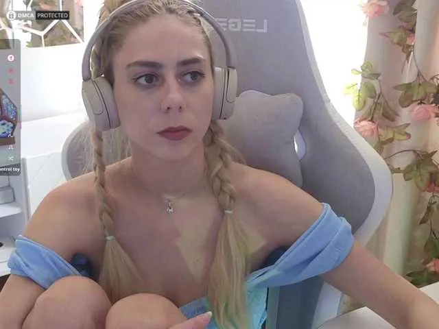 cherrysweex free chat on liveonude Image 17