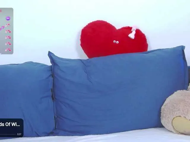 isahot_latin_doll free chat on liveonude Image 3