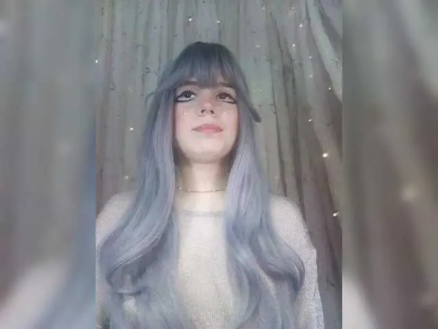 xunybany free chat on liveonude Image 14