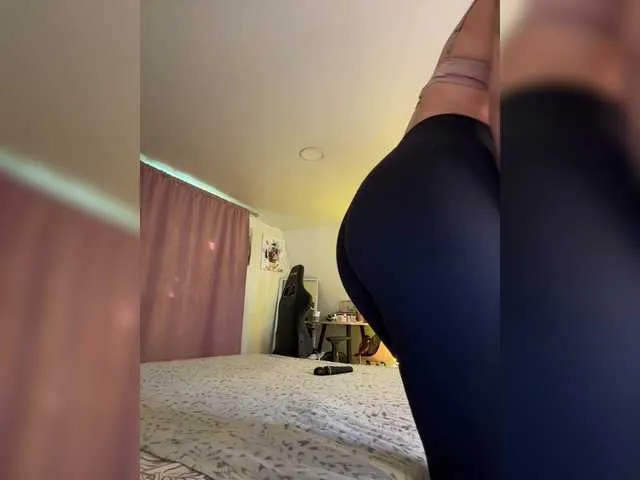 alannavidal free chat on liveonude Image 2