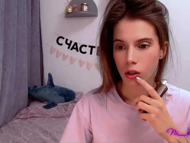 ELENA-XXX free chat on liveonude Image 10