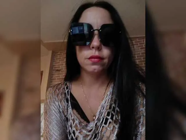 BELBIG free chat on liveonude Image 16