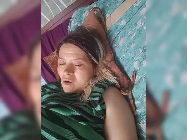 ftmbiggestclit free chat on liveonude Image 6