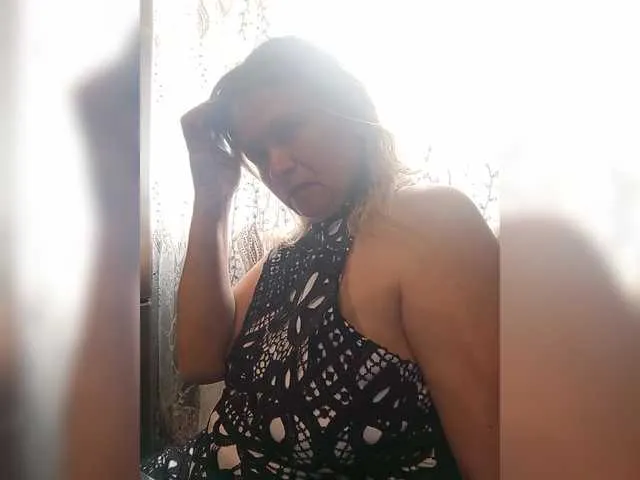 ftmbiggestclit free chat on liveonude Image 9