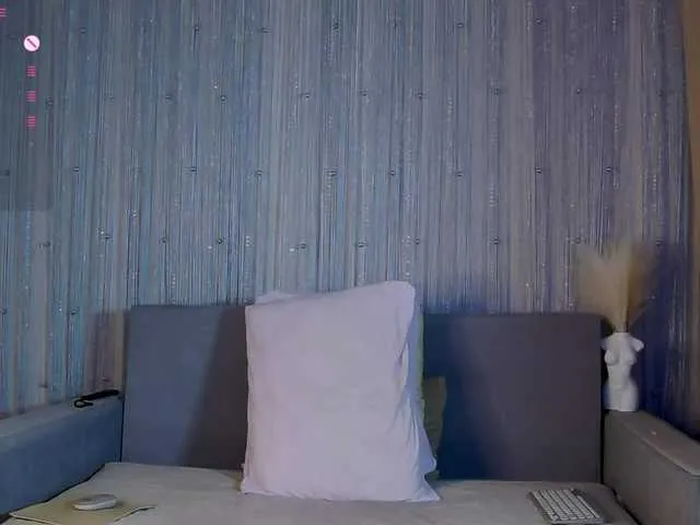 Katyushaa free chat on liveonude Image 17