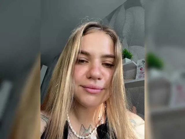 maverlous_pussy900 free chat on liveonude Image 15