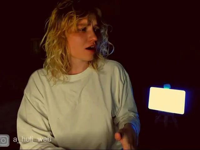 harleyysummers free chat on liveonude Image 7