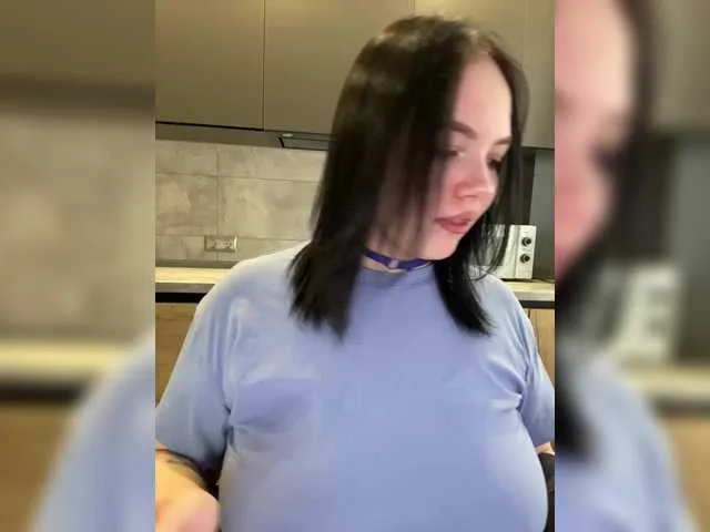 brilliantvictoria free chat on liveonude Image 12