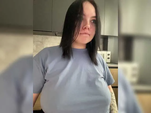 brilliantvictoria free chat on liveonude Image 19