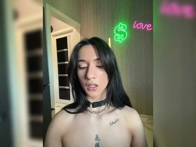 DiamondJo free chat on liveonude Image 14