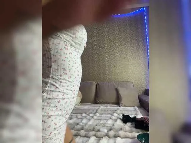 DiamondJo free chat on liveonude Image 7