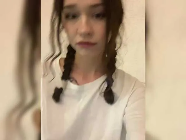 adet1a free chat on liveonude