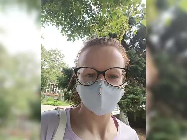 hidianapaola free chat on liveonude Image 10