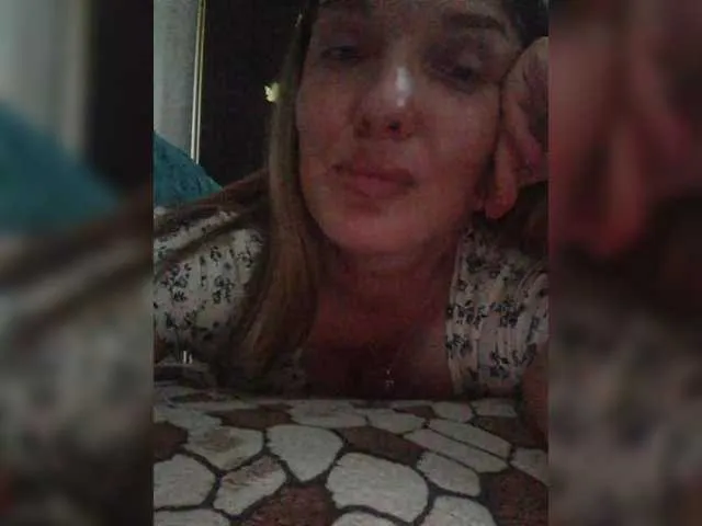 DiamondJo free chat on liveonude Image 2