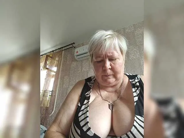 bunnydollstella free chat on liveonude Image 9