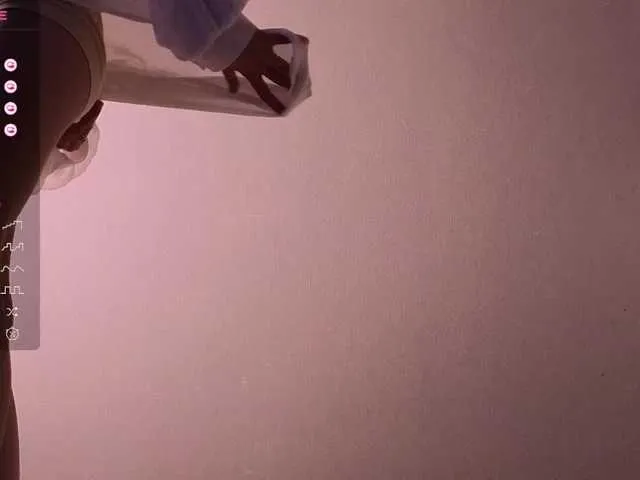 alinakukla787 free chat on liveonude Image 13