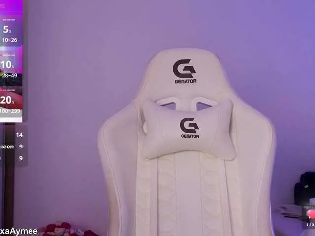 DiamondJo free chat on liveonude Image 12