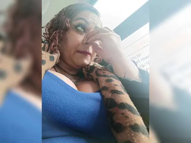 horny_sexxy_babe free chat on liveonude Image 5