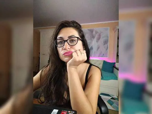 NatashaRouge free chat on liveonude Image 12