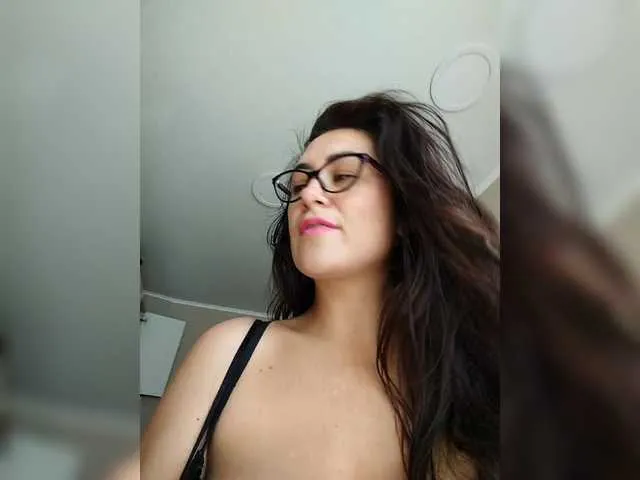 NatashaRouge free chat on liveonude Image 13