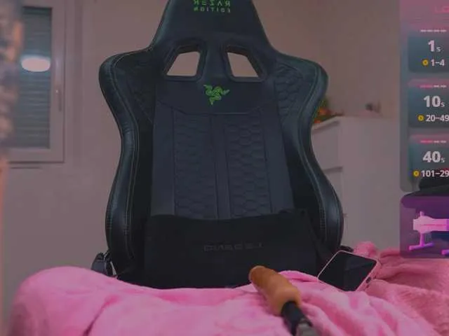 shy_boy17 free chat on liveonude Image 17