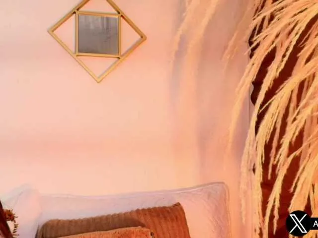 DiamondJo free chat on liveonude Image 7