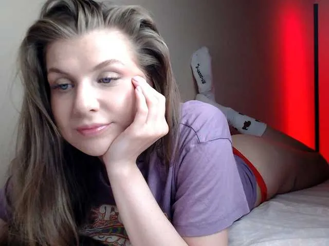 Katyushaa free chat on liveonude Image 4