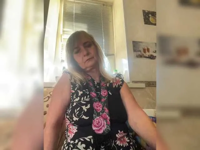 xunybany free chat on liveonude Image 11