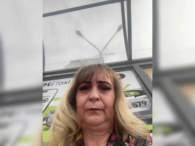 xunybany free chat on liveonude Image 14