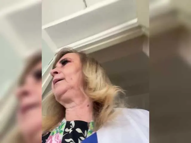 xunybany free chat on liveonude Image 6