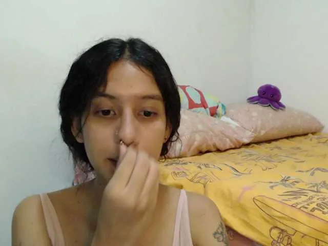 munchi_ free chat on liveonude Image 5