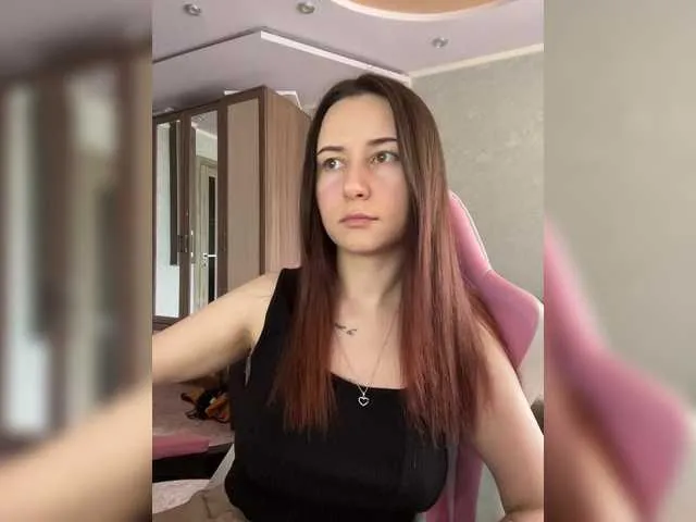 bambifawns4u free chat on liveonude Image 4