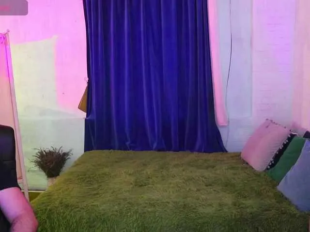 -Sexy-Couple free chat on liveonude Image 8