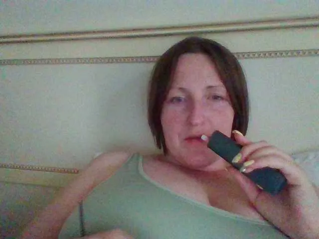 HEYBANANA free chat on liveonude Image 10