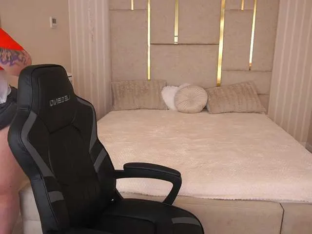 PinkFoxya free chat on liveonude Image 17