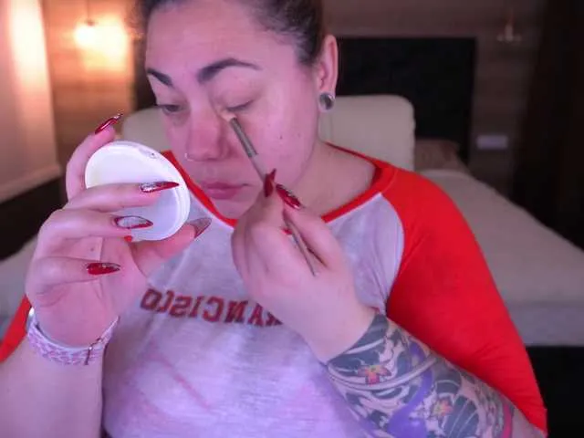 PinkFoxya free chat on liveonude Image 4