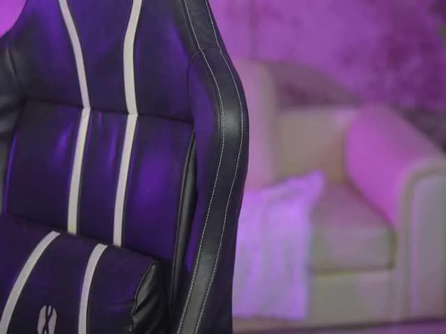 KishaColins free chat on liveonude Image 19