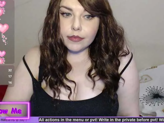 MiaLiaHot free chat on liveonude Image 12