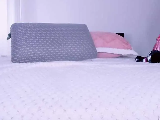 hotsweetangel4u free chat on liveonude Image 13