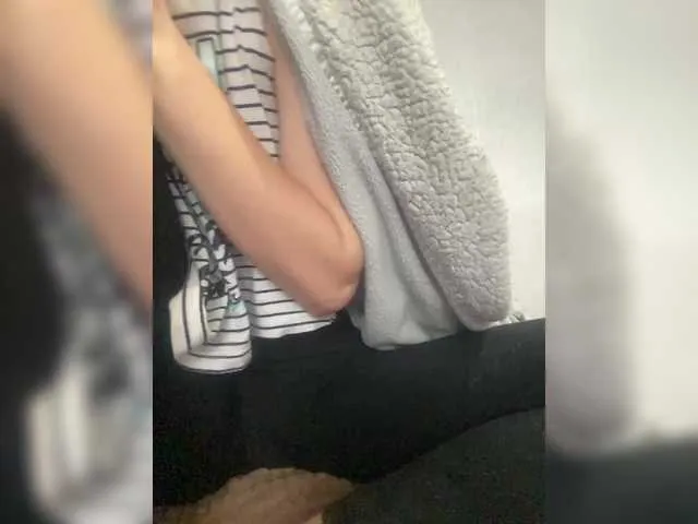 Anchela free chat on liveonude