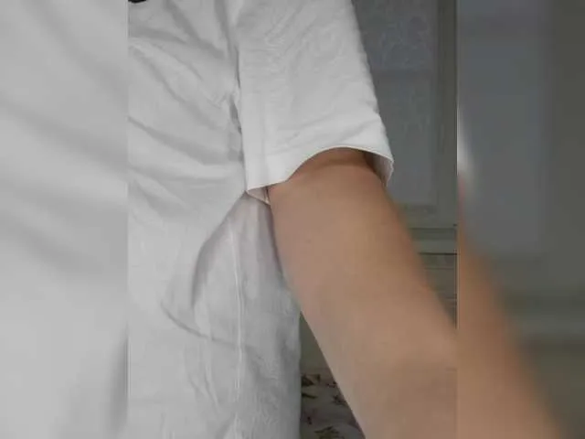 DiamondJo free chat on liveonude Image 11